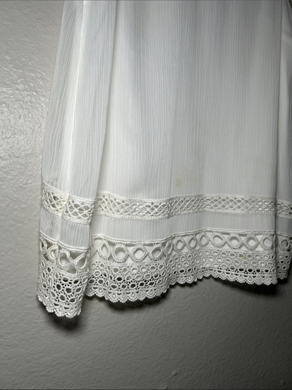 AB Studio White Crochet-Hem Sleeveless Camisole - Picture 4 of 7